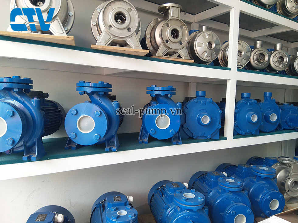 Máy bơm gia đình Stac giá rẻ nhập khẩu từ Italy