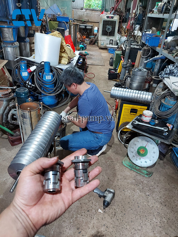 Sửa chữa, thay phớt máy bơm Ewara VM