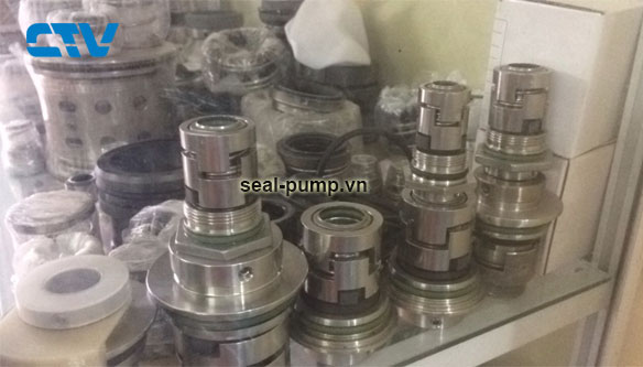 Sửa máy bơm nước bị hỏng phớt