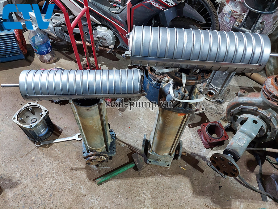 Cường Thịnh Vương thay ruột buồng bơm trục đứng nhanh chóng, chuyên nghiệp tại Hà Nội